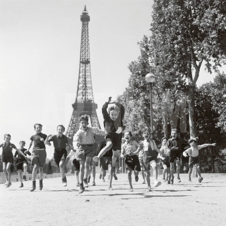 Les jardins du Champs de Mars, 1944